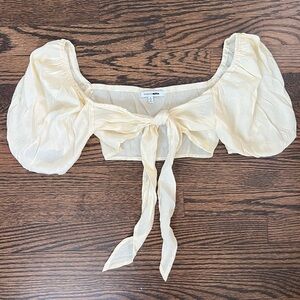 yellow puff sleeve crop top